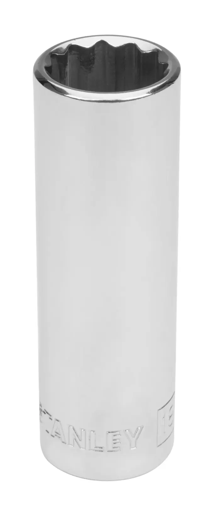 Stanley 4-86-426 soquete profundo cromado, fotografia, ângulo vertical em fundo branco.