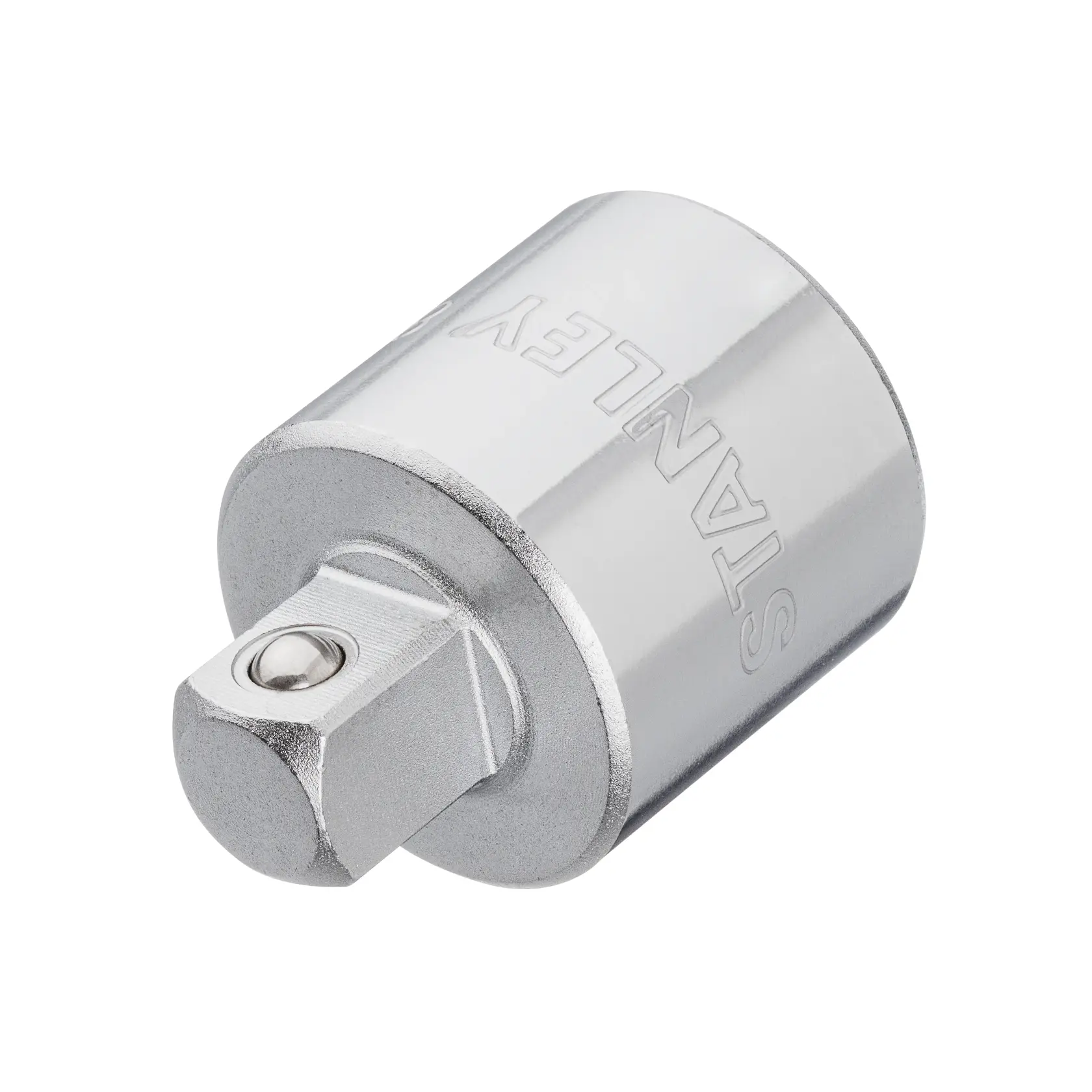 STANLEY 88-908 adaptador de soquete cromado, vista lateral inclinada, ferramenta metálica compacta com marca gravada.
